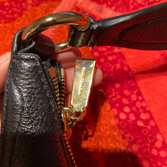 MK Shoulder Bag - Picture 3 of 3